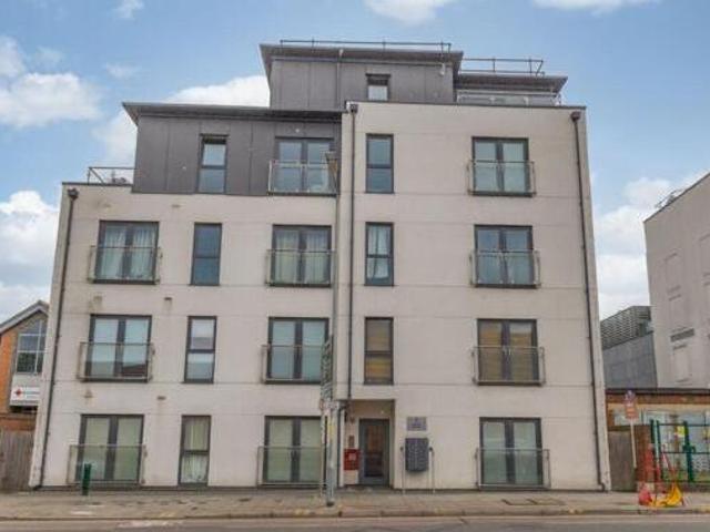 House for sale in Longport, The Bridge