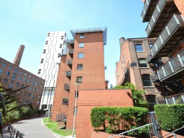 Apartment for rent in First Street, Manchester