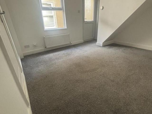 Apartment for rent in Worcester Park Estate, Dartford