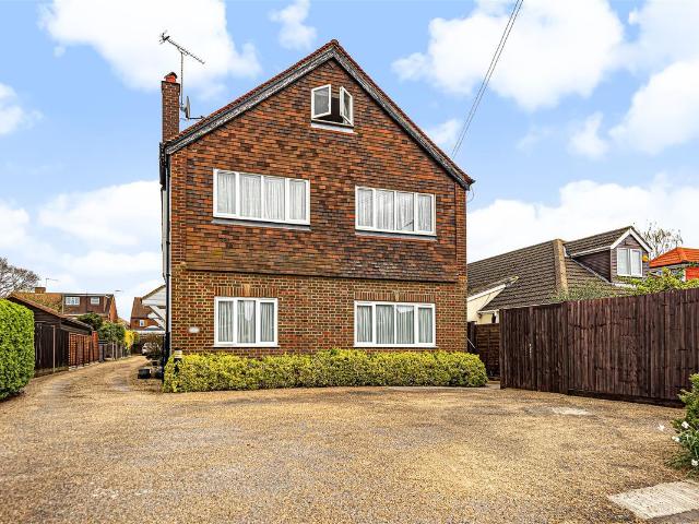 Apartment for rent in Cippenham, Slough