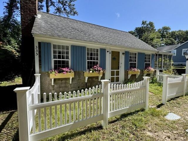 House for sale in Dennisport, Dennis