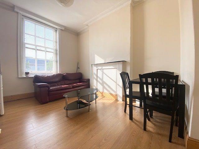 Apartment to rent in Bluebell, North Tipperary
