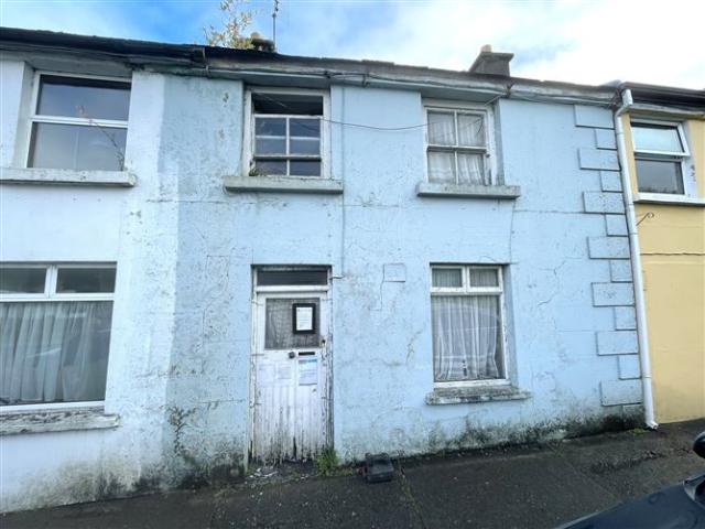 Terraced House for sale in Mayo, Connacht