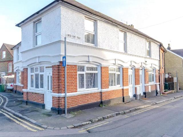 Studio for rent in Midway, Kent