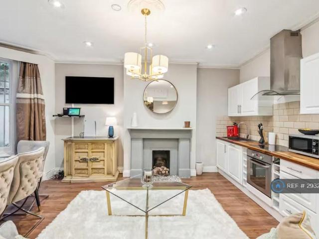 House for rent in Earl's Court, Greater London