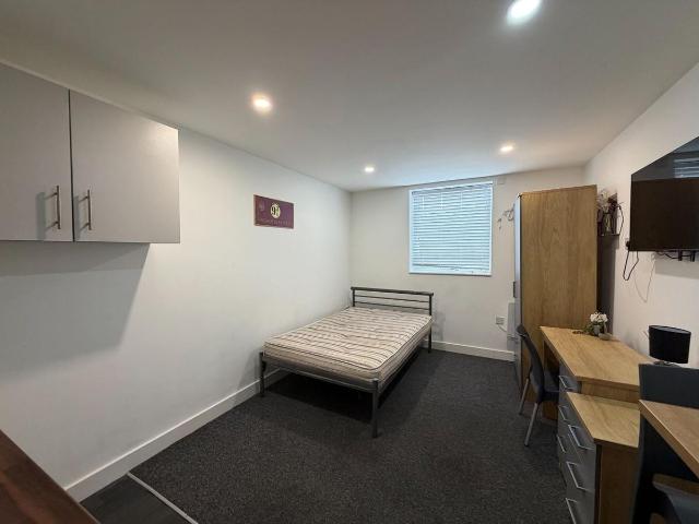 Apartment for rent in Spon End, West Midlands