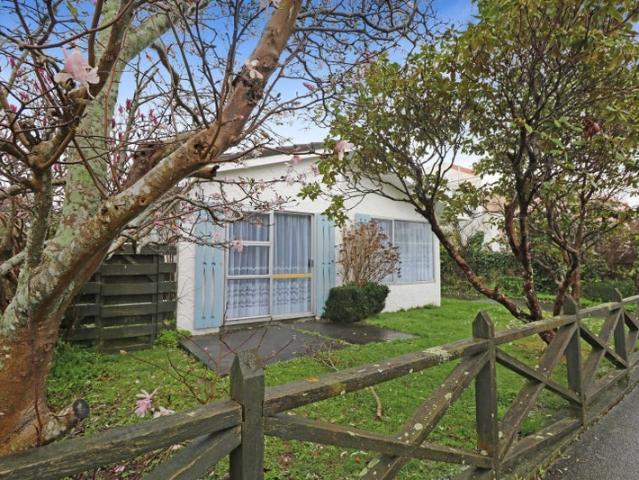 Apartment for rent in Days Bay, Wellington
