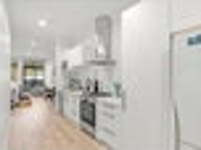 Apartment for rent in Days Bay, Wellington