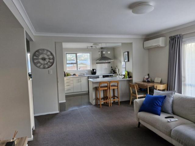 Apartment for rent in Days Bay, Wellington