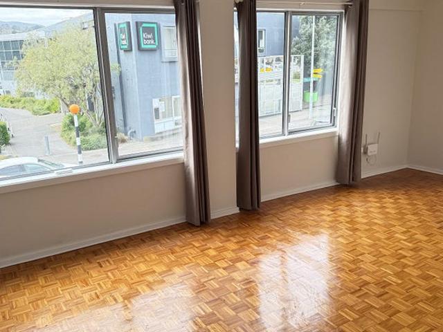 Apartment for rent in Days Bay, Wellington