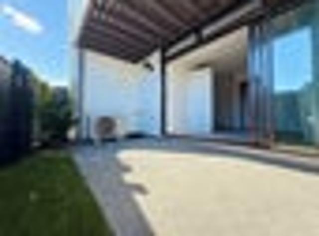 Townhouse for rent in Days Bay, Wellington