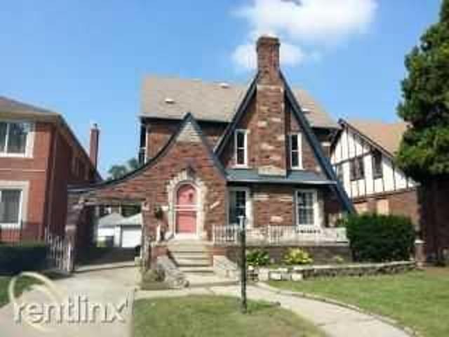 Condo for rent in Detroit