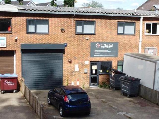 House for rent in Five Acres, Hertfordshire