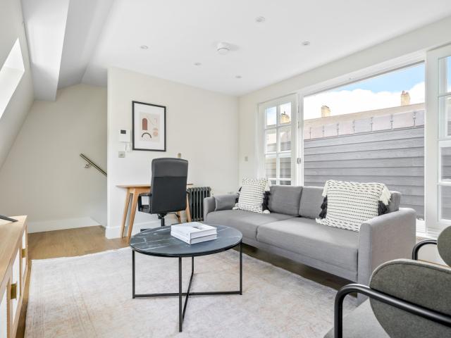 Apartment for rent in Cat Hill, Isle Of Man