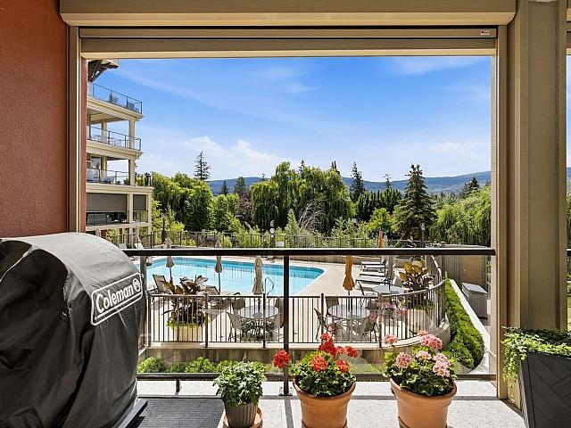 Condo for sale in Winfield, British Columbia