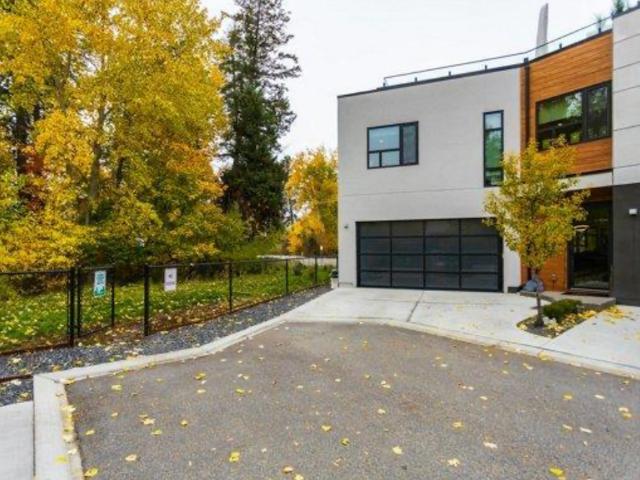 Townhouse for rent in Winfield, British Columbia