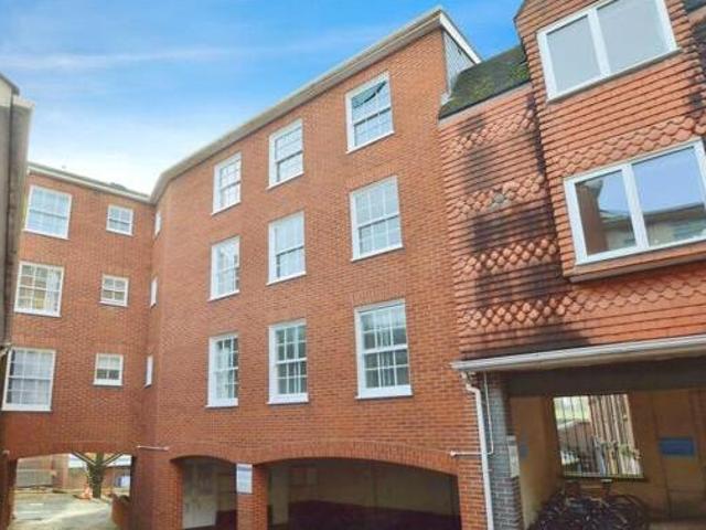 House for sale in St Thomas, Exeter