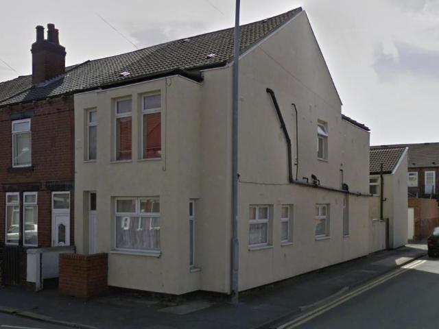 Studio for rent in Glasshoughton, Castleford