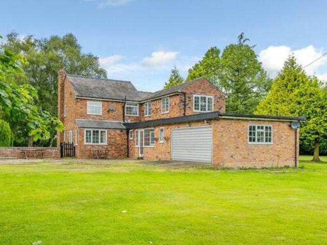 House for sale in Knutsford