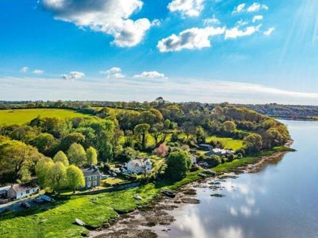 House for sale in Hart, Hampshire