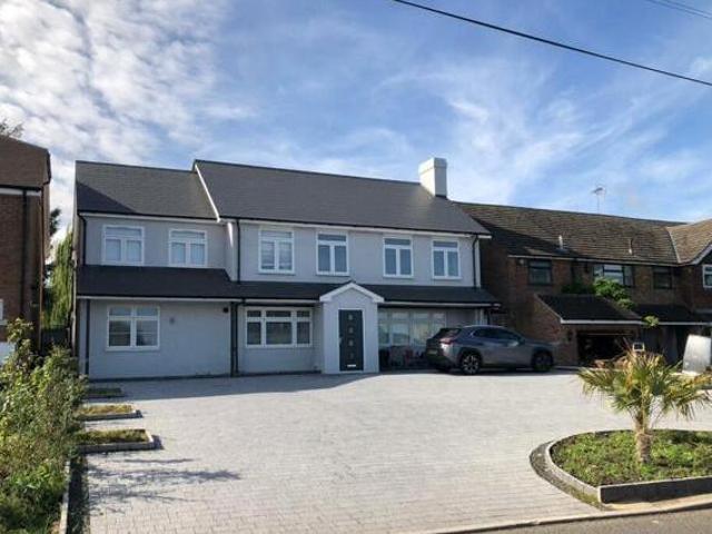 House for sale in Brompton, Gillingham