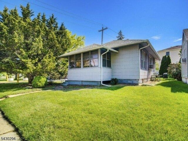 House for sale in Linden, New Jersey