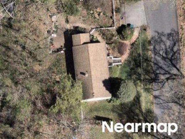 House for sale in Lincoln, Rhode Island