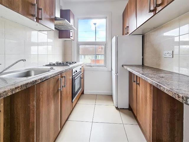 Apartment for rent in Harrow On The Hill, Greater London