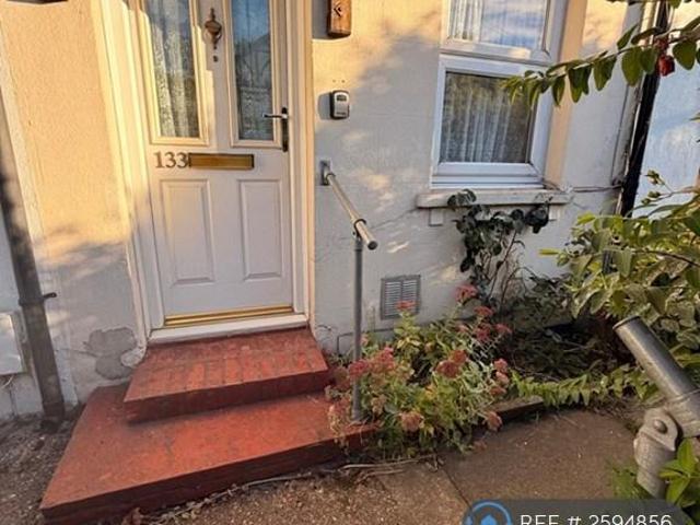 House for rent in Poverest, Greater London