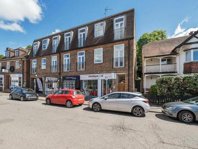 House for sale in Batchworth, Hertfordshire