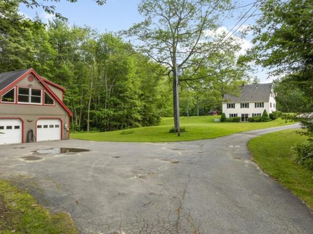 House for sale in Bristol, Maine