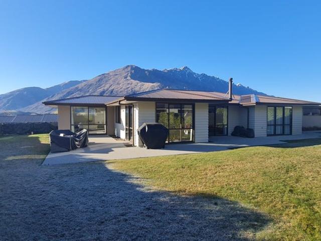House for rent in Queenstown