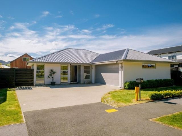 House for rent in Otakou