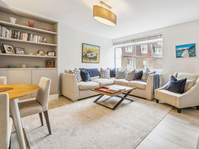 Apartment for rent in Chelsea, Greater London