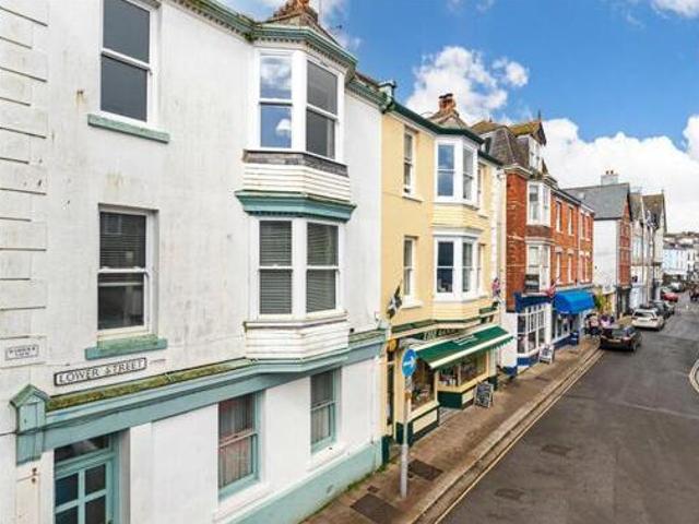 House for sale in Strode, Devon