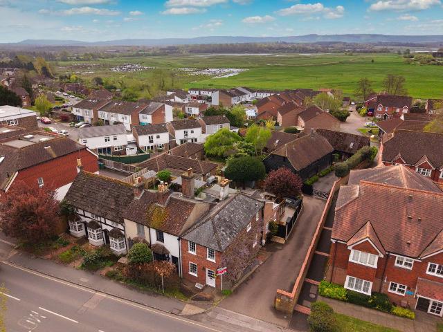 House for rent in Marehill, Horsham