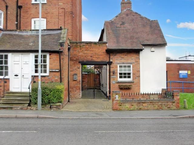 House for rent in Aldersley, Stockwell End