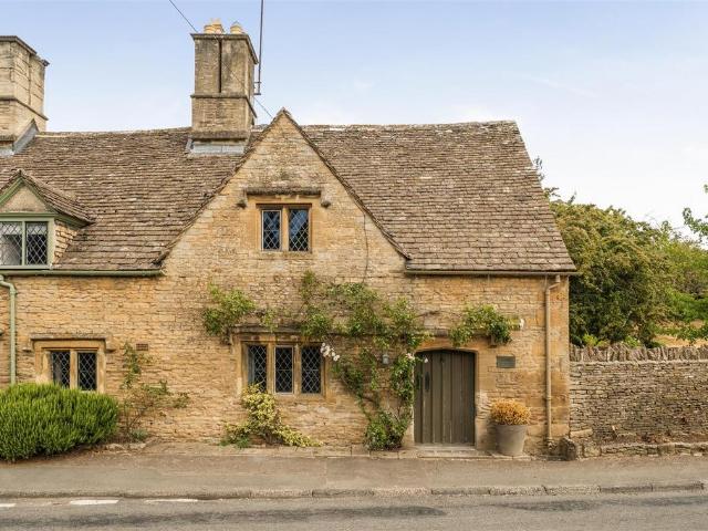House for rent in Fossebridge, Gloucestershire
