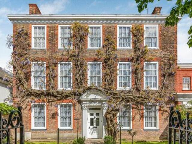 House for sale in Teddington, Tewkesbury