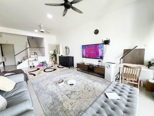 Townhouse for sale in Petaling, Alam Impian