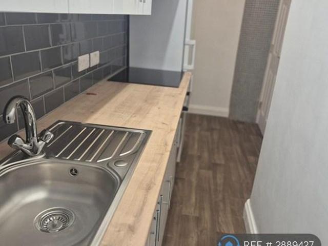 Apartment for rent in Wellswood, Torquay