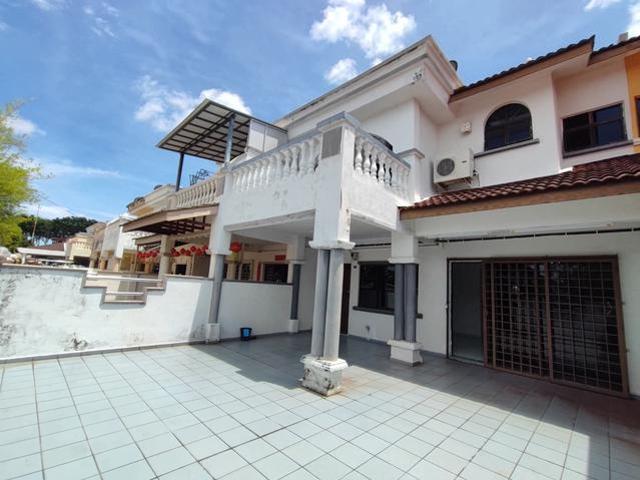 Terraced House for sale in Semabok, Malaka