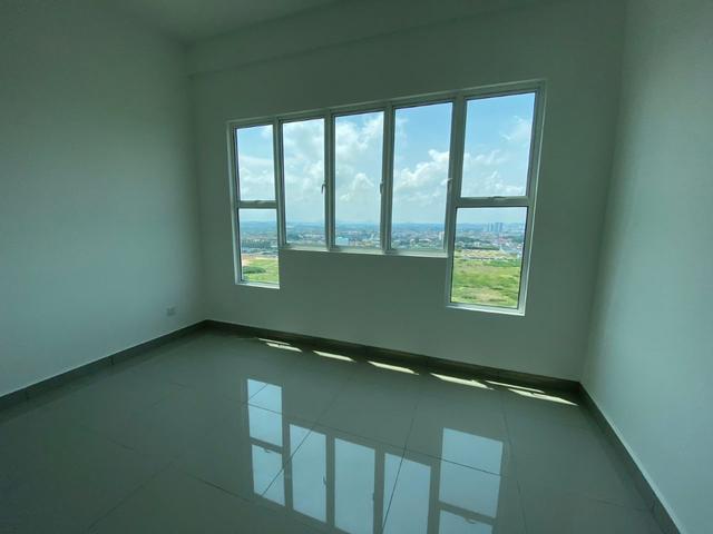 Condominium for sale in Malaka