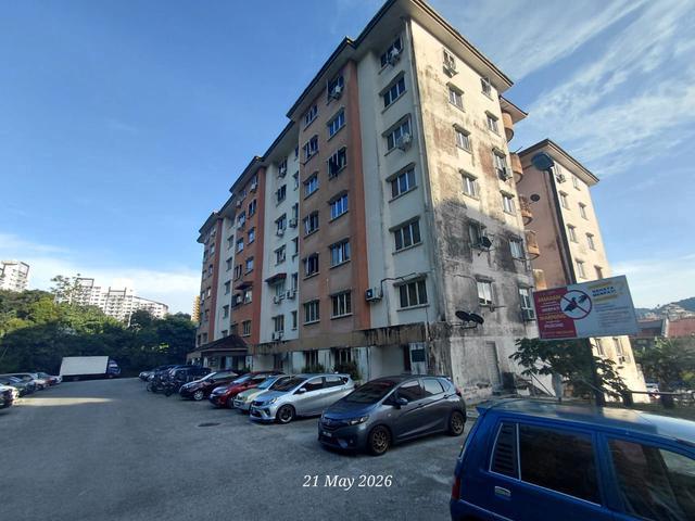 Flat for sale in Mukim 13, Georgetown
