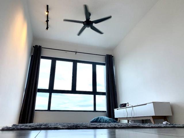 Serviced Residence for sale in Wellesley, Penang