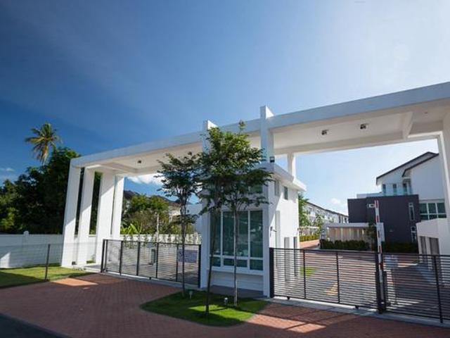 Terraced House for sale in Wellesley, Penang