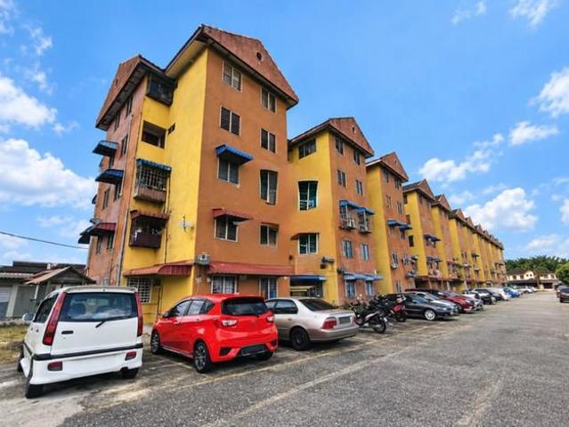 Flat for sale in Wellesley, Penang