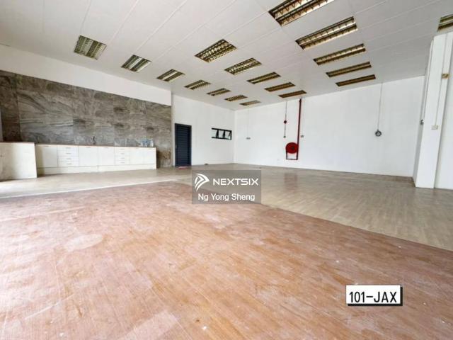 Warehouse for sale in Selangor