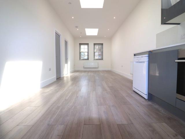 Apartment for rent in Brooklands, Monks Orchard