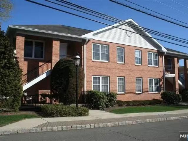 Condo for rent in Hackensack